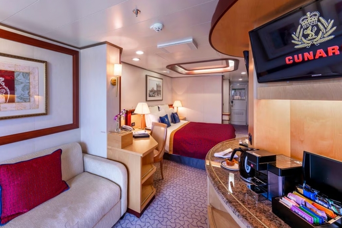 Photo of cabin: Princess Suite