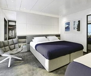 Emerald Raiya Emerald Yacht Cruises Deluxe Balcony Suite