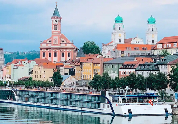 AmaWaterways AmaMagna