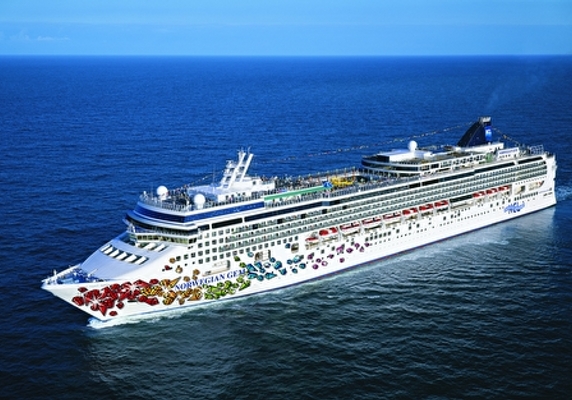 Norwegian Cruise Line Norwegian Gem