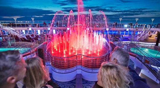 Princess® Watercolor Fantasy Show