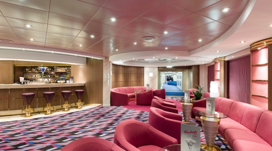 La Cabala Piano Bar & Lounge