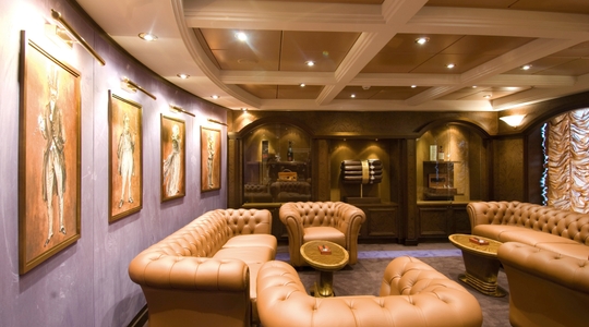 La Cubana Cigar Lounge