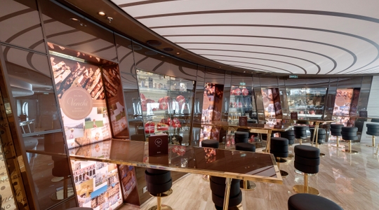Venchi Chocolate Bar and Venchi 1878 Gelato & Crêperie