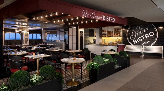 Le Grand Bistro